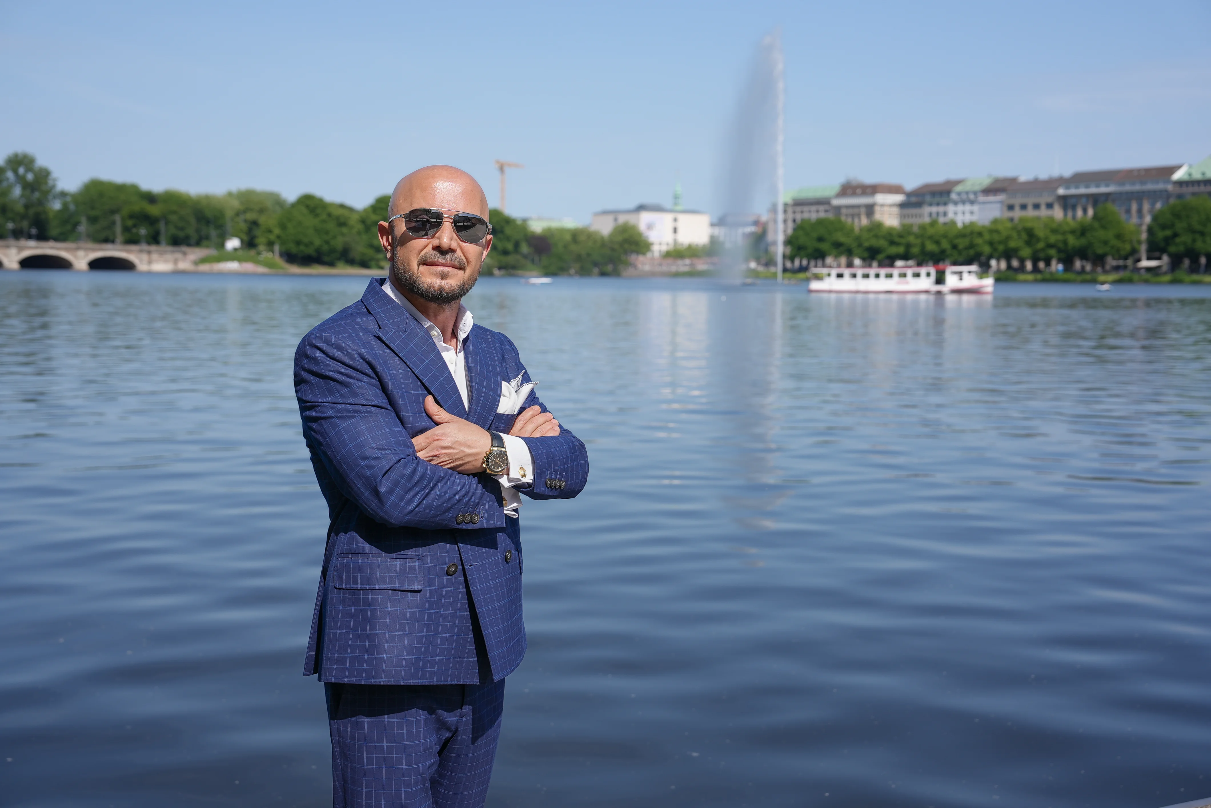 Erdal Öztürk at the Alster in Hamburg
